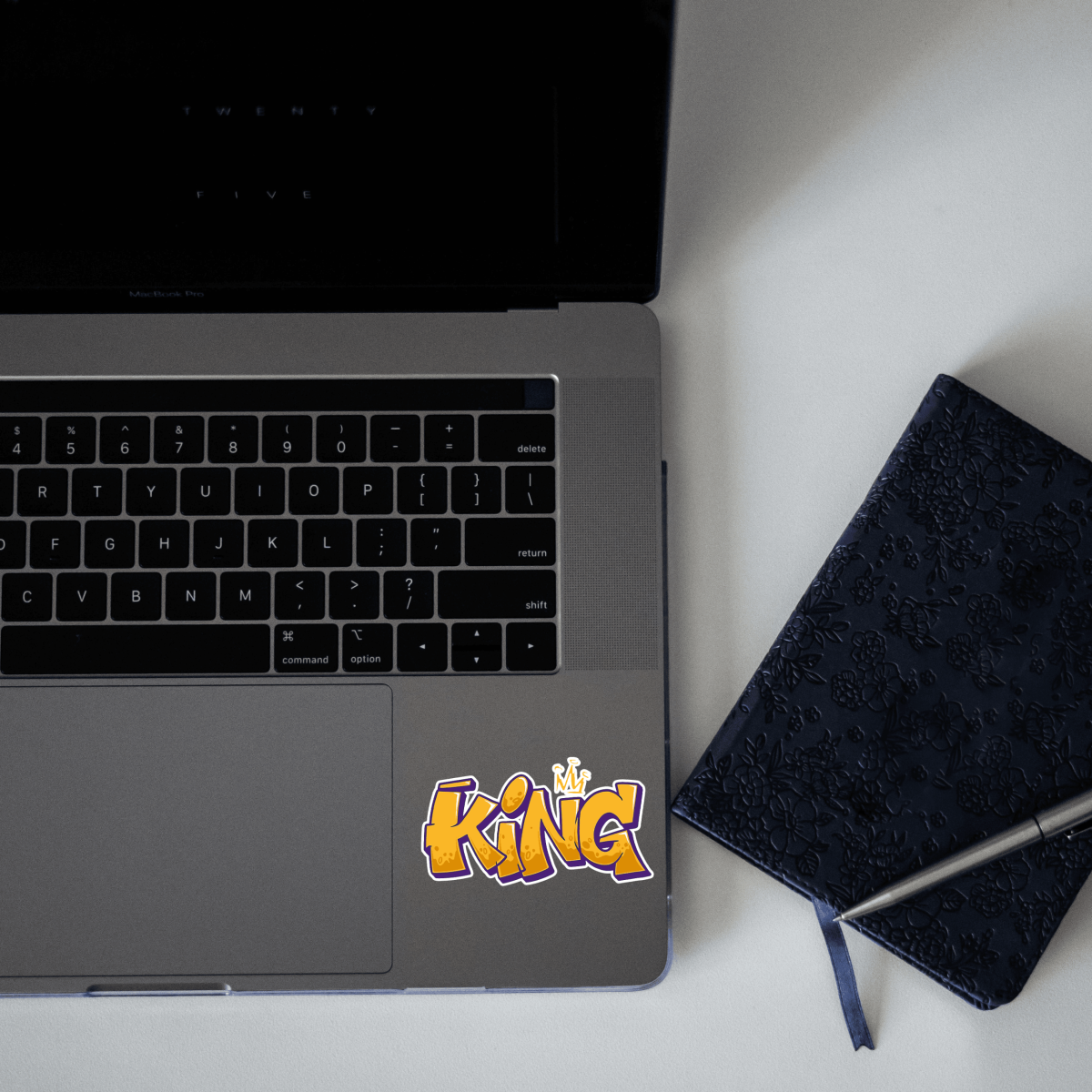 Highfive 3x3 inches King Sticker self adhesive - Image 2